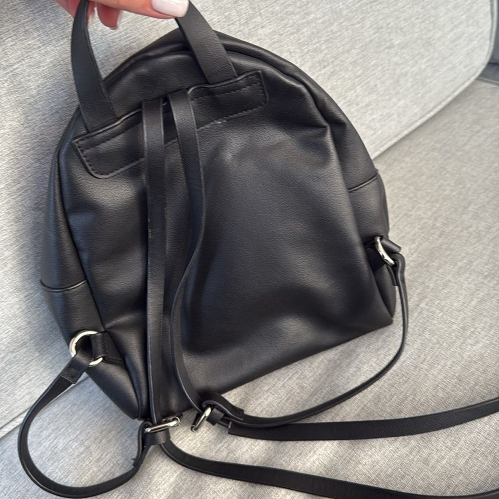 🎉Last Deal 🎉Target Black Faux Fur Heart Backpack - Picture 3 of 5